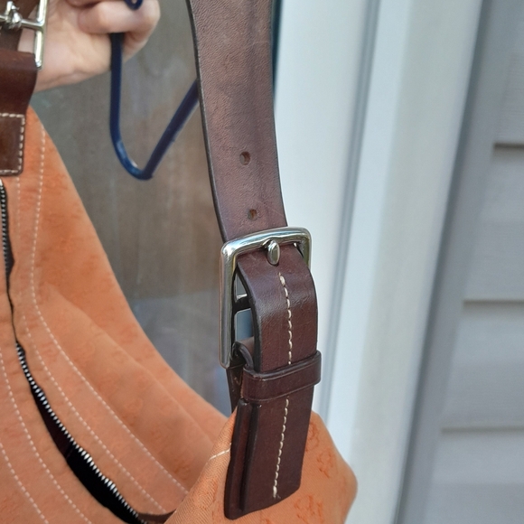 Dooney & Bourke Hobo Orange Shoulder Bag VGUC - Picture 8 of 11